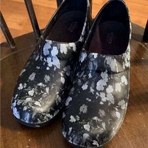 Neria Pro Work Crocs